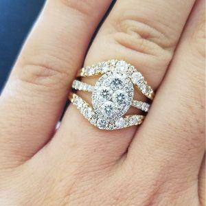 Yellow Gold Wedding Set // Size 7.5